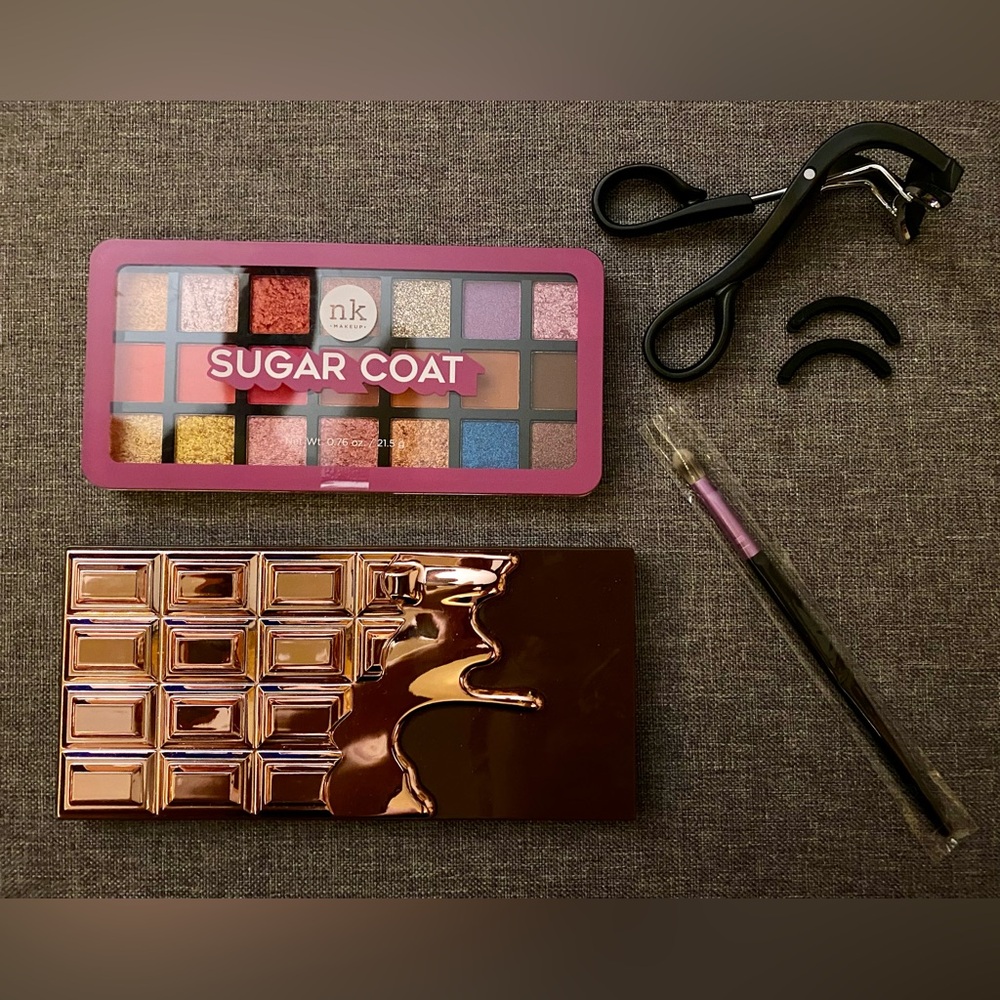 5/$15! Bundle of brand new eye makeup! All different brands, beautiful colors!